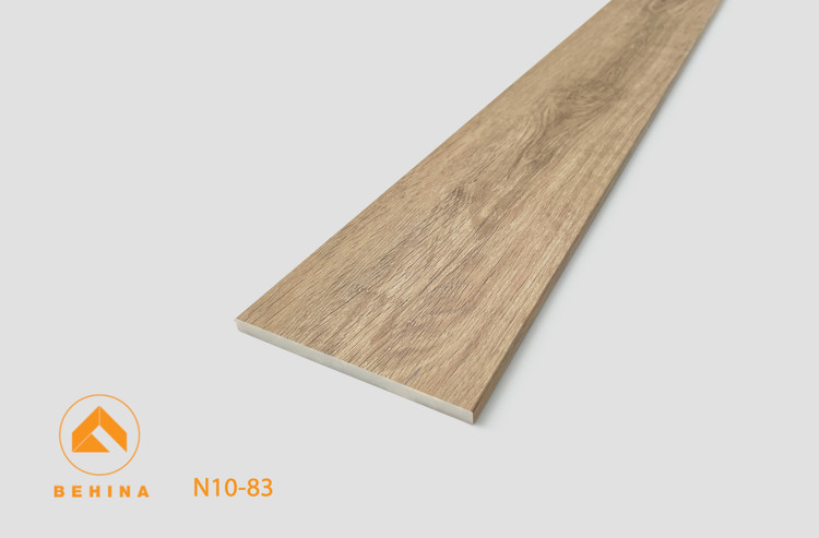 دیوار کوب 10 سانت ساده مدرن بهینا کد N10-83| رنگ کرم استخوانی طرح چوب| شاخه 3 متری |